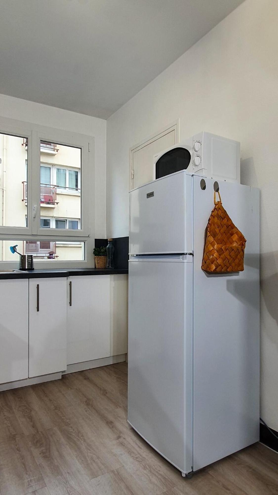 Charmant Appartement Proche De L'Abbaye-Aux-Dames Caen Esterno foto
